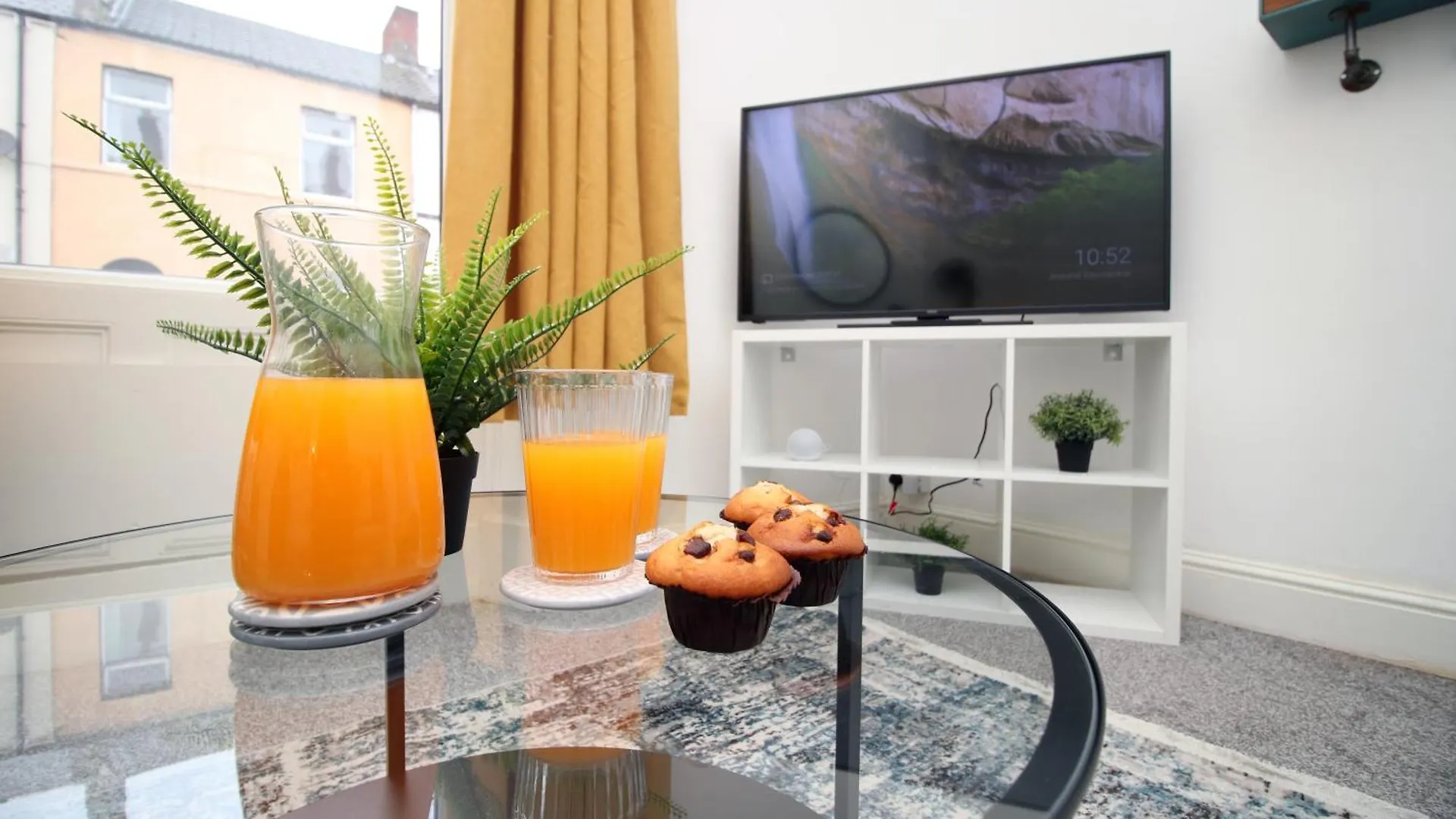 Spacious 4 Bedroom House - Moira Lodge By Ty Sa Cardiff